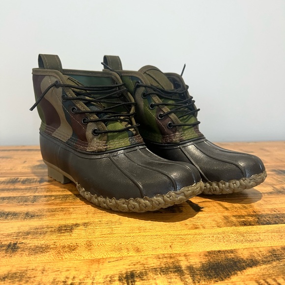 L.L. Bean Camo Duck Boots - Picture 6 of 6